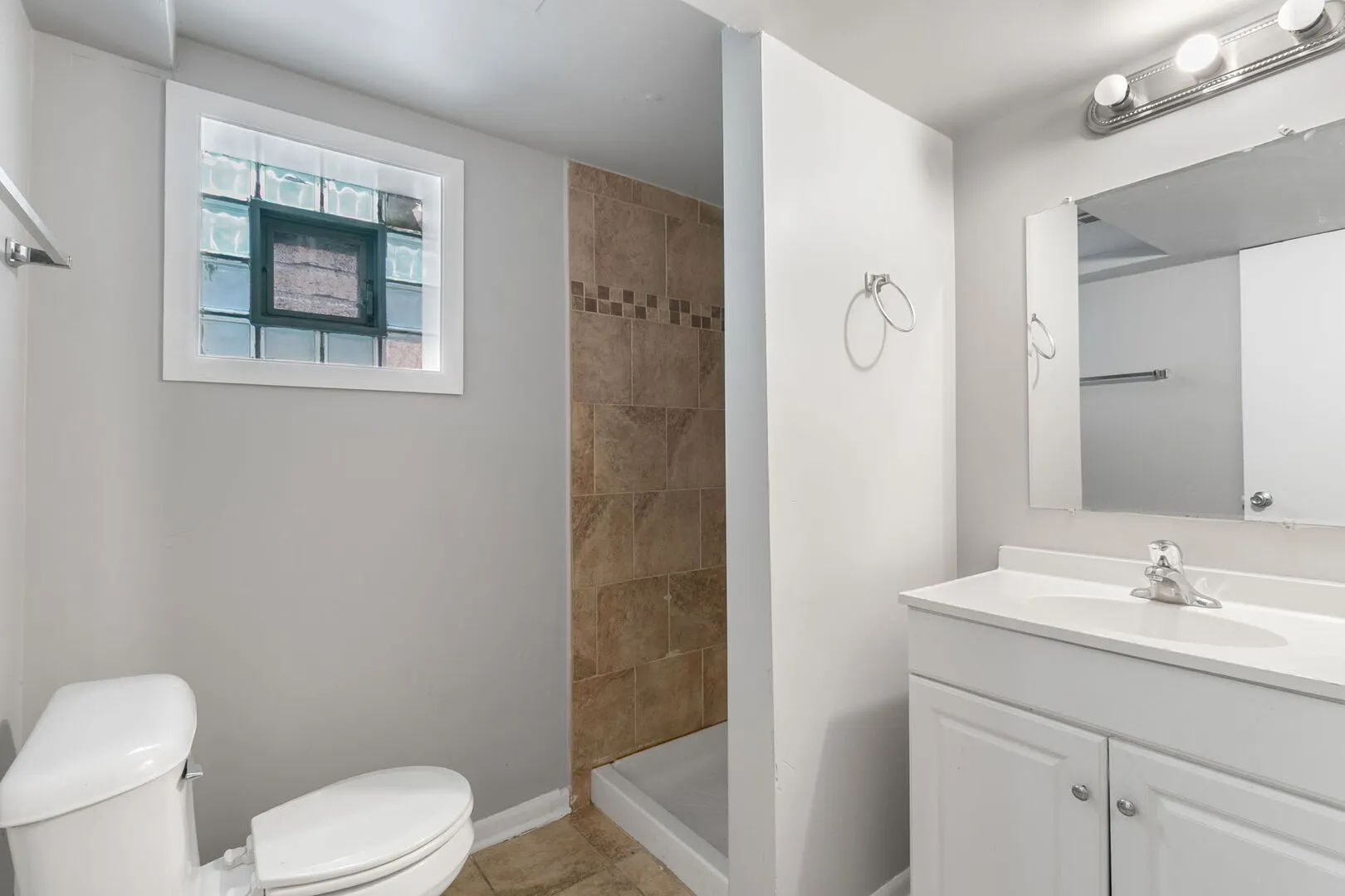 7216 S CENTRAL PARK Avenue IL