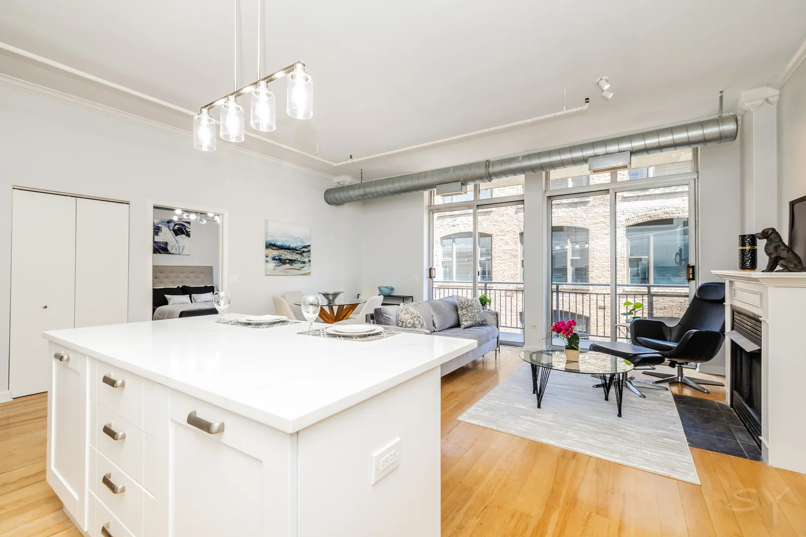 111 S Morgan Street 423 IL