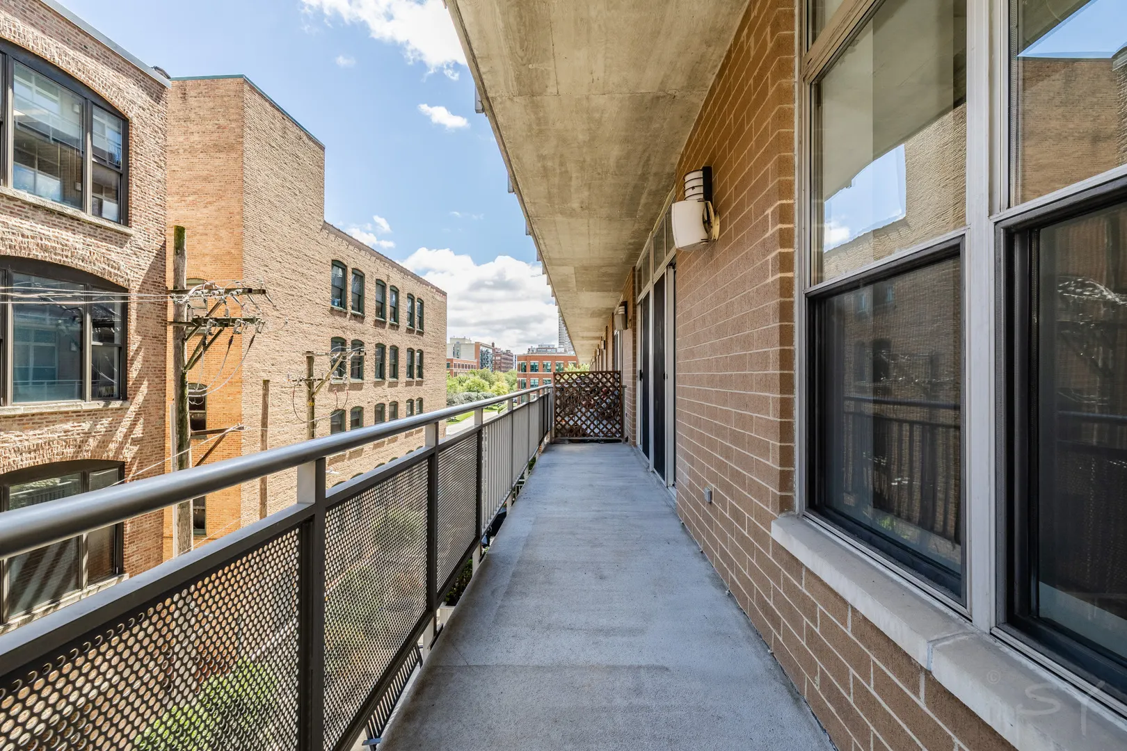 111 S Morgan Street 423 IL