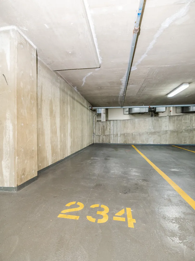 111 S Morgan Street 423 IL