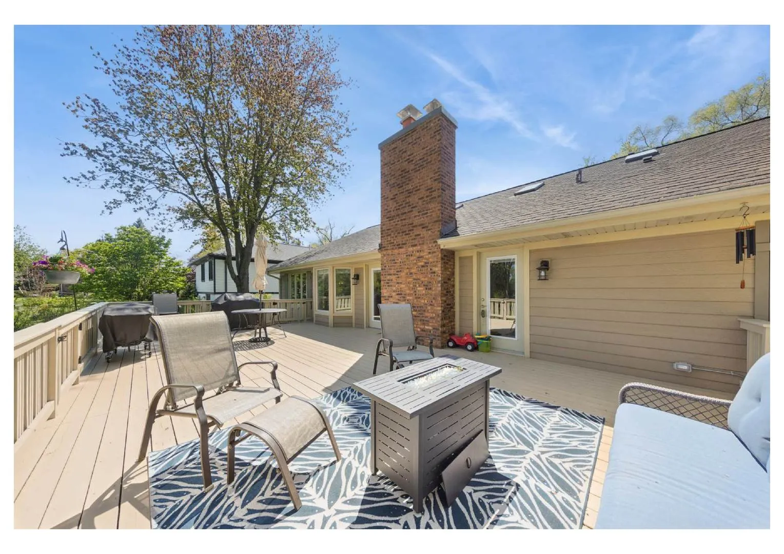 6145 Western Avenue IL