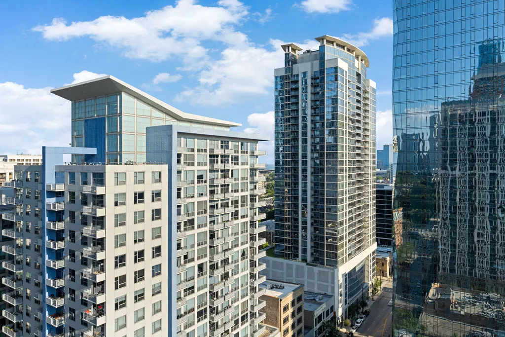 1250 S MICHIGAN Avenue 2204 IL