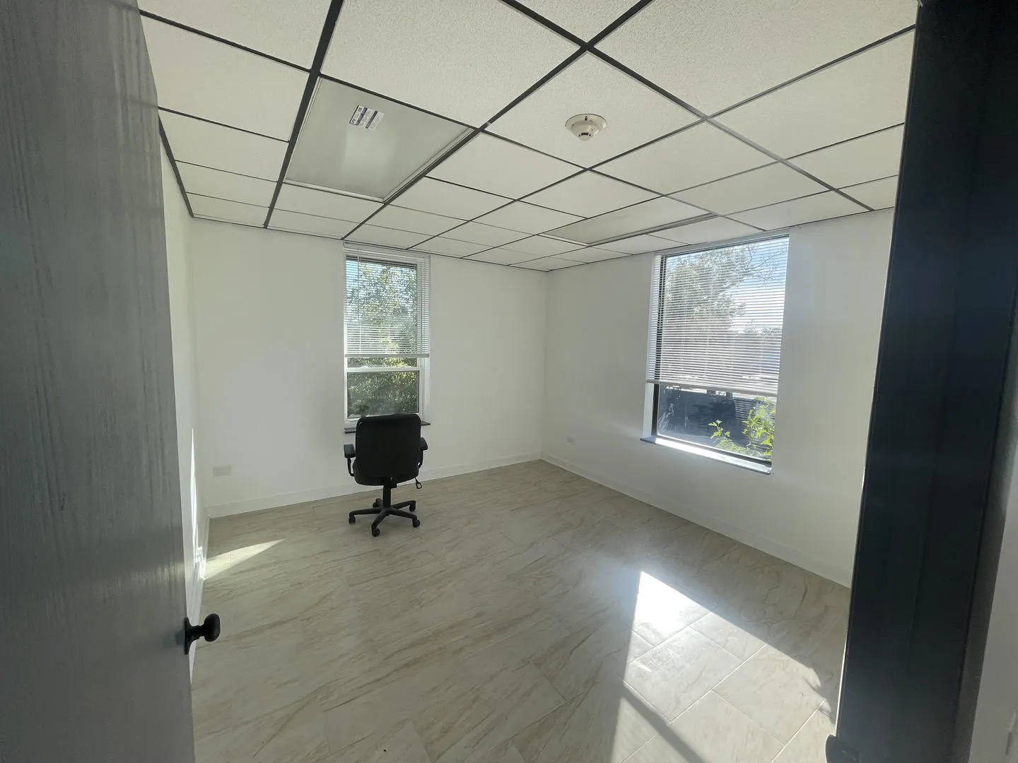 1329 W Irving Park Road 201 IL