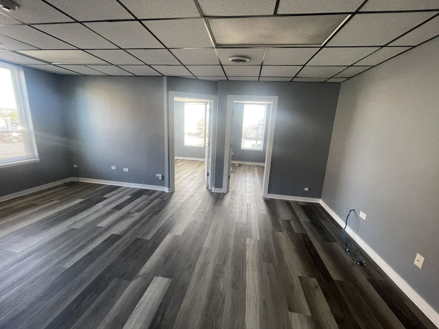 1329 W Irving Park Road 201 IL