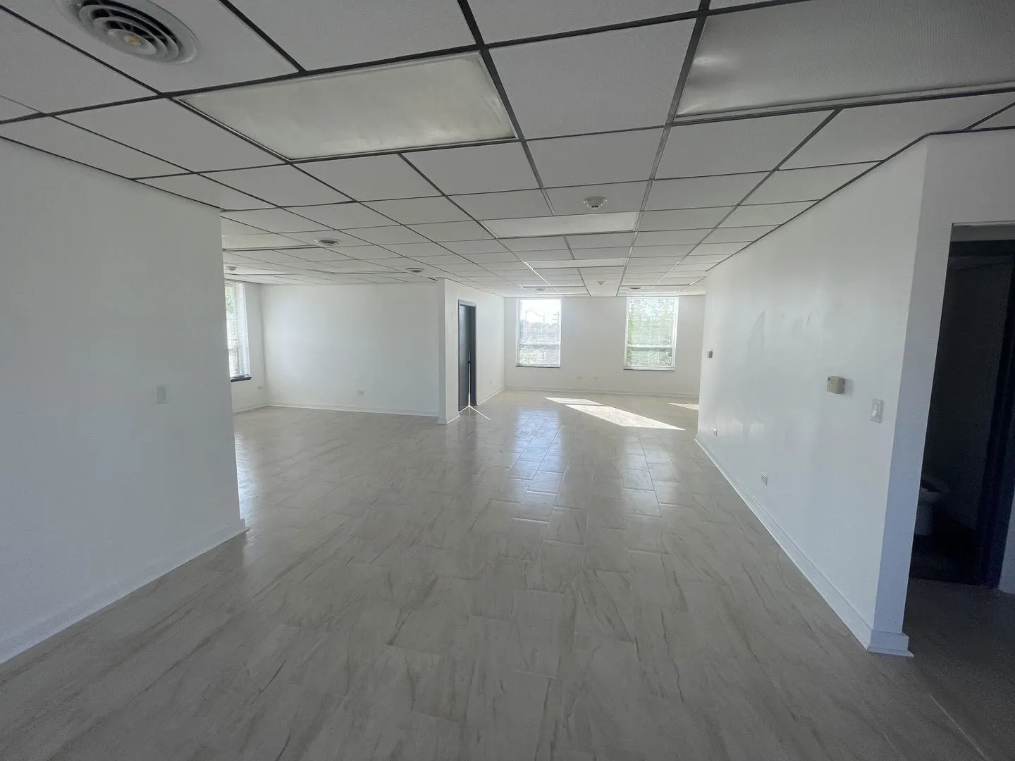 1329 W Irving Park Road 201 IL