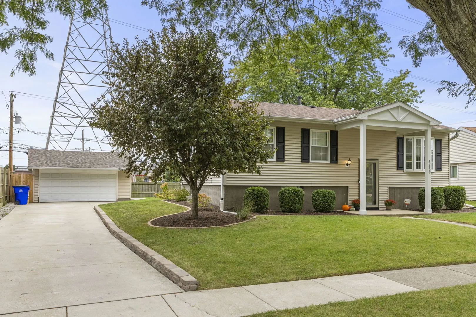 19550 Beechnut Drive IL