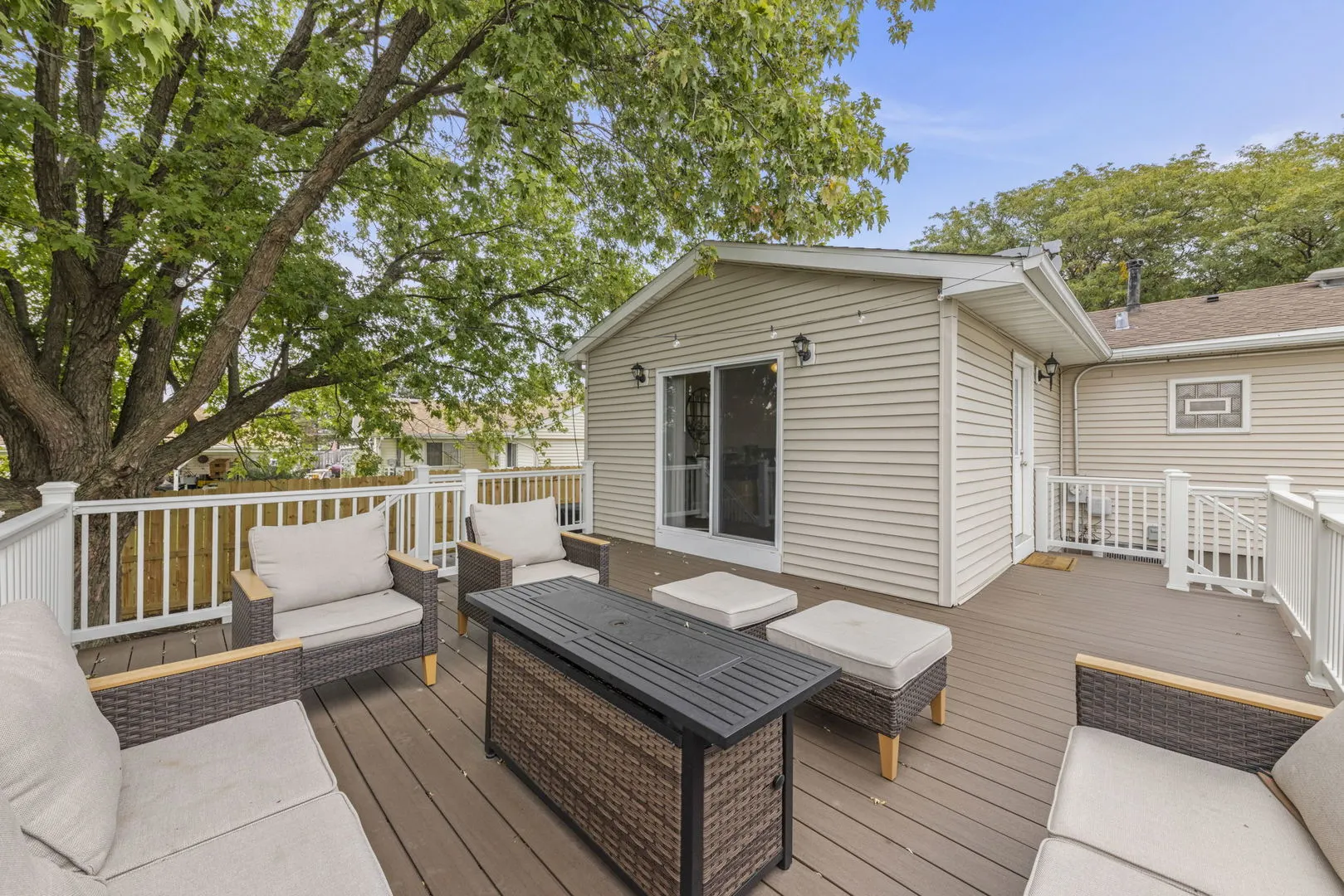 19550 Beechnut Drive IL