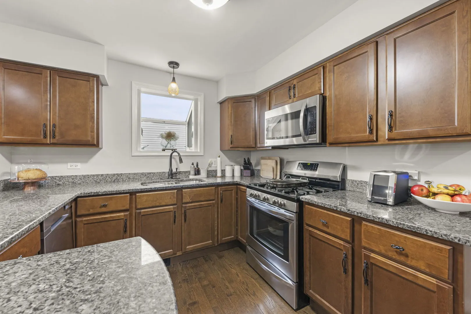 19550 Beechnut Drive IL