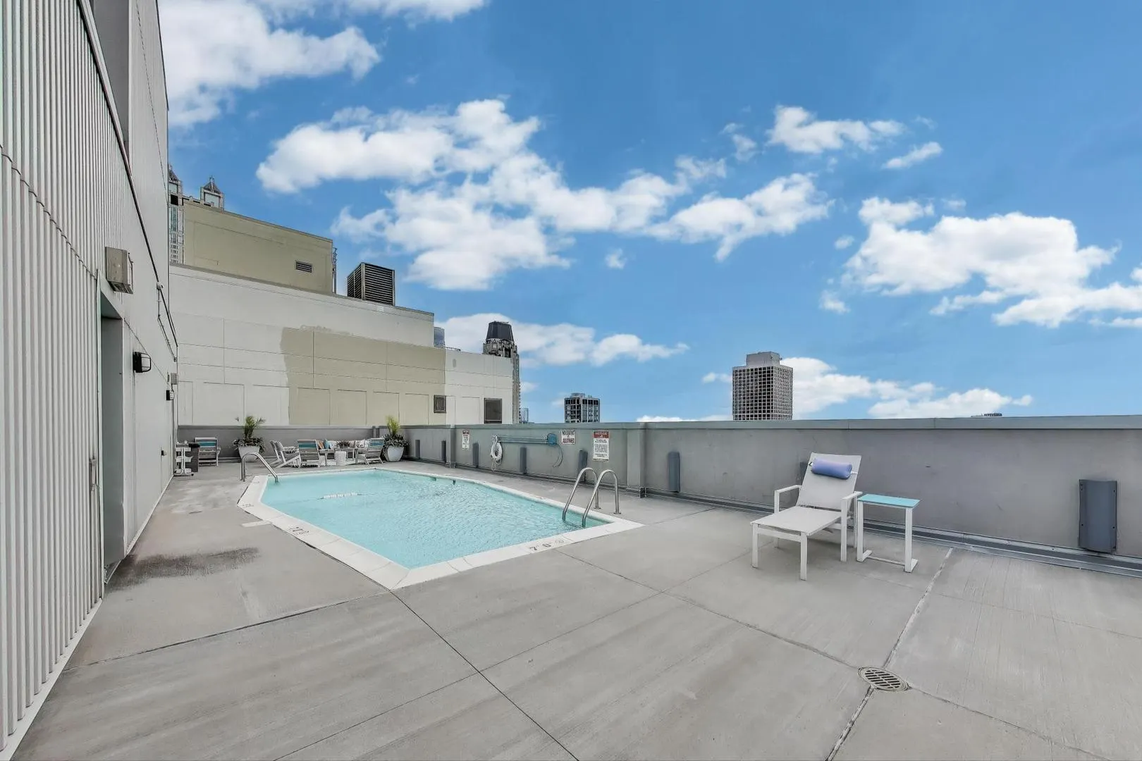 1110 N Lake Shore Drive 3N IL