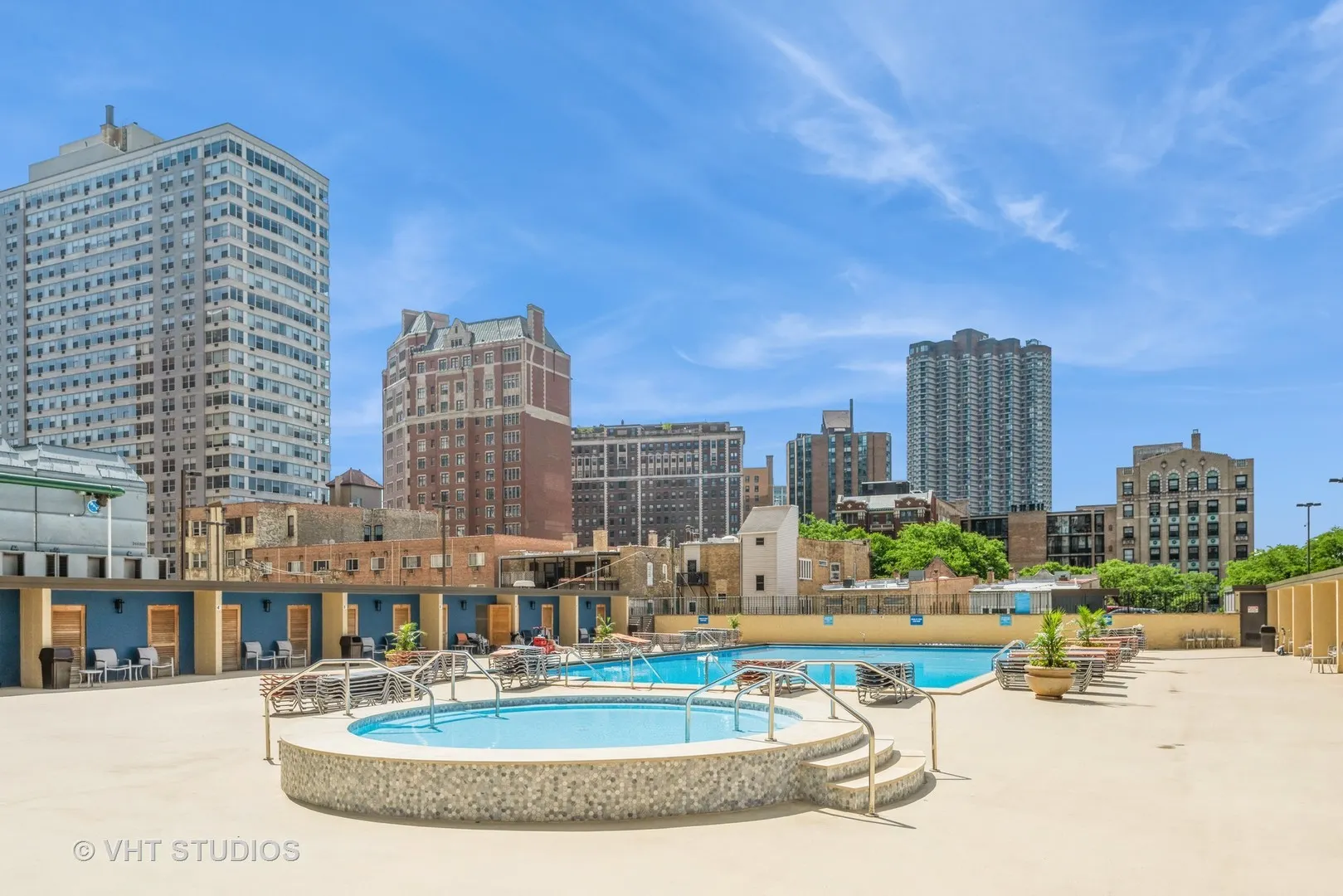 655 W IRVING PARK Road 1010 IL
