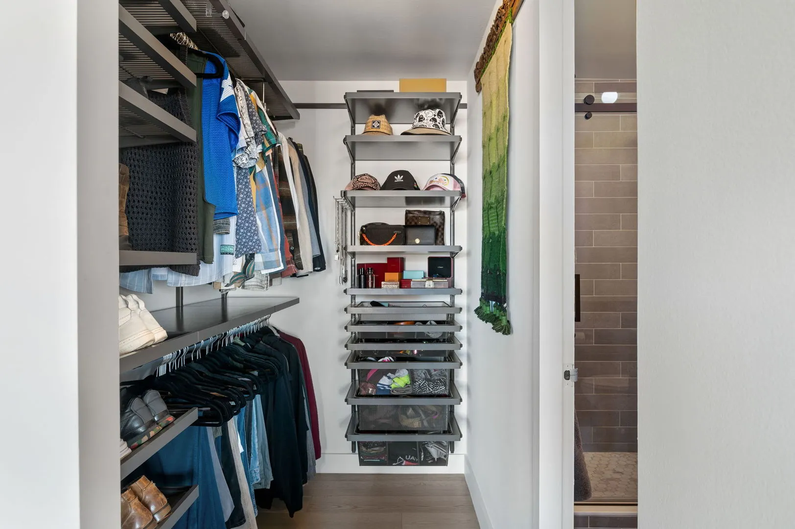 655 W IRVING PARK Road 1010 IL
