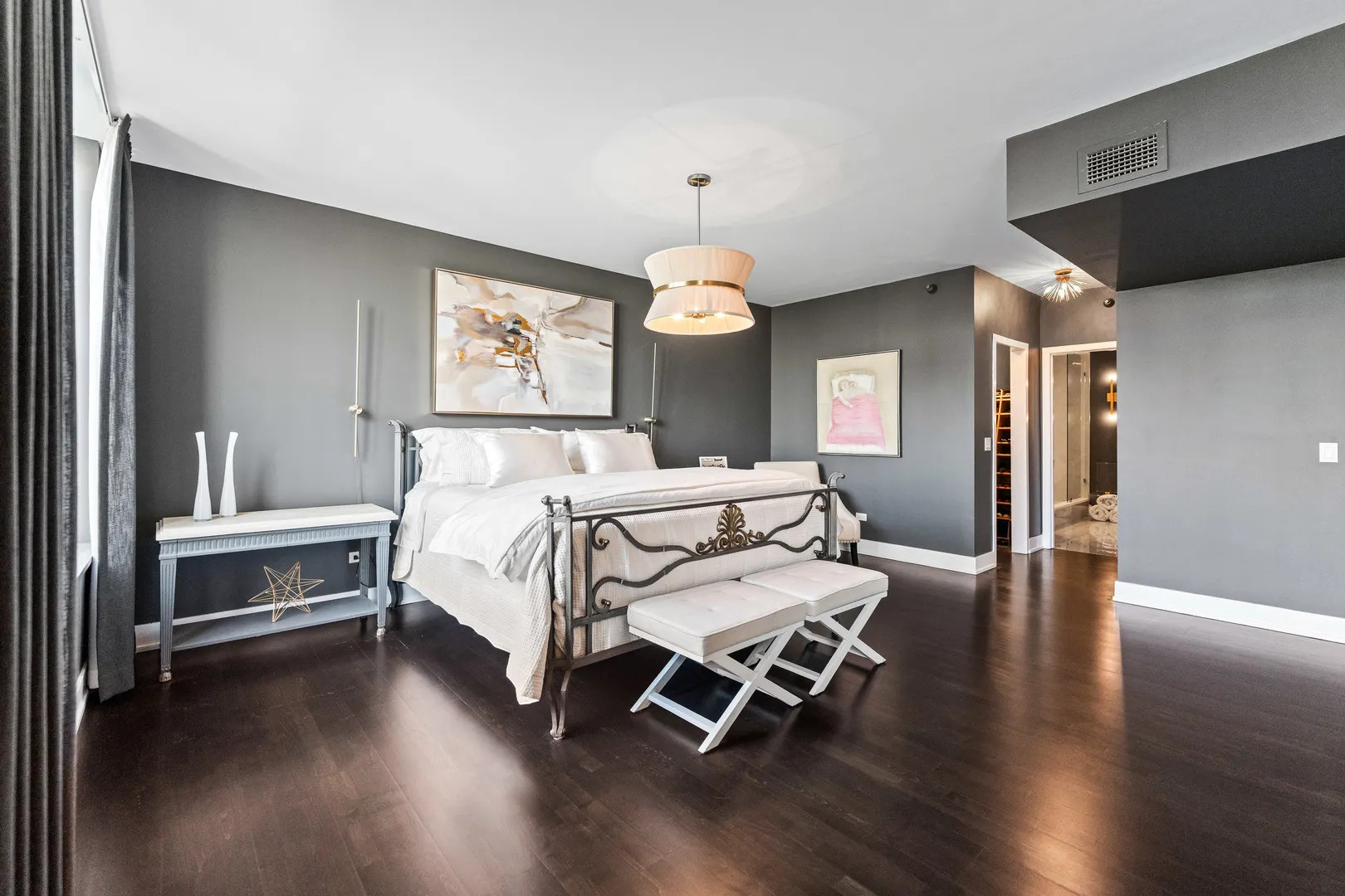 55 W Delaware Place 1011 IL