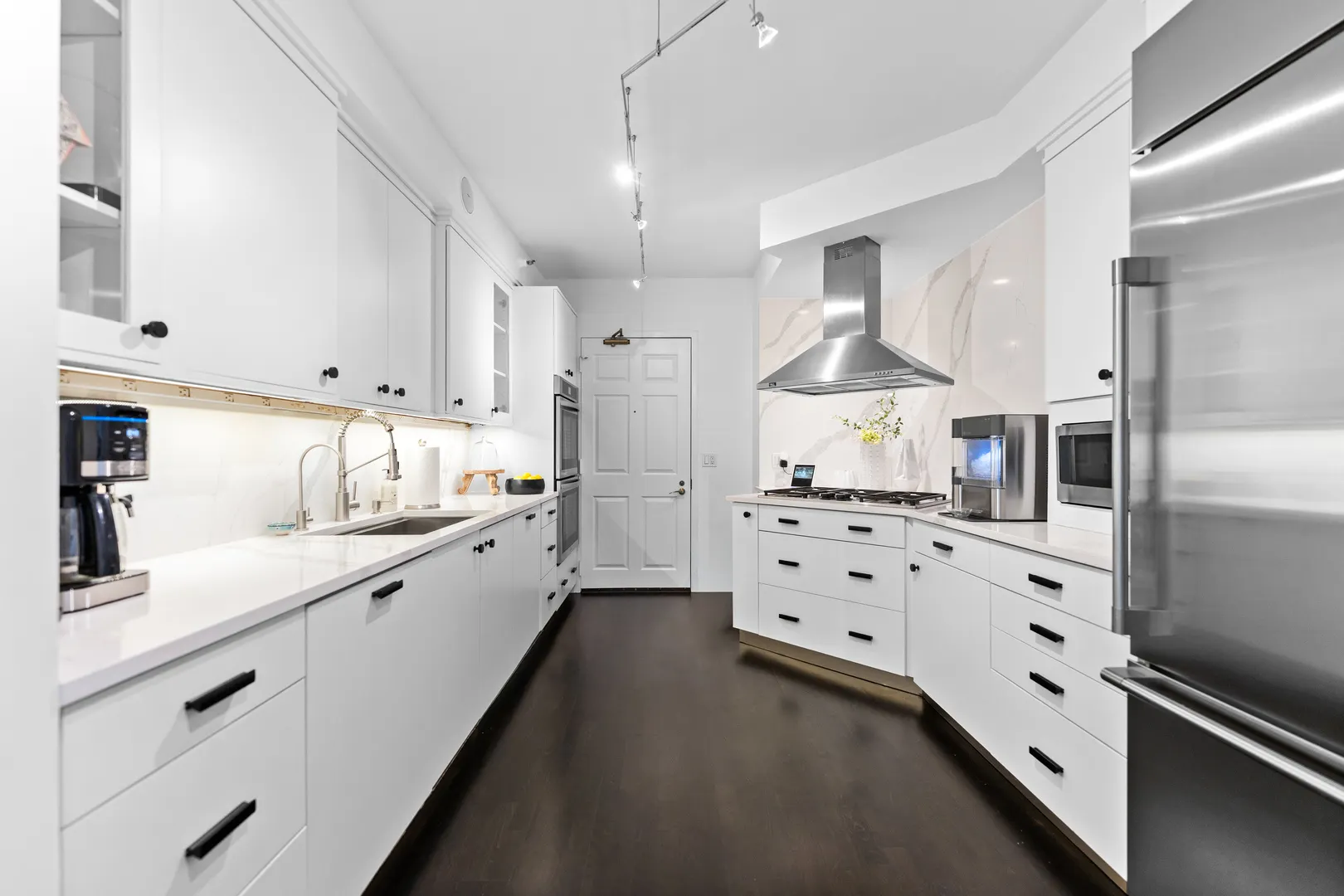55 W Delaware Place 1011 IL