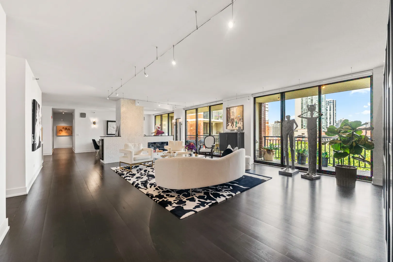 55 W Delaware Place 1011 IL