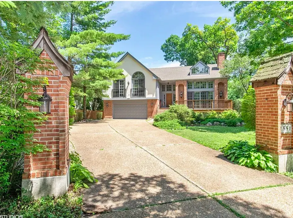 1551 Edgewood Road IL