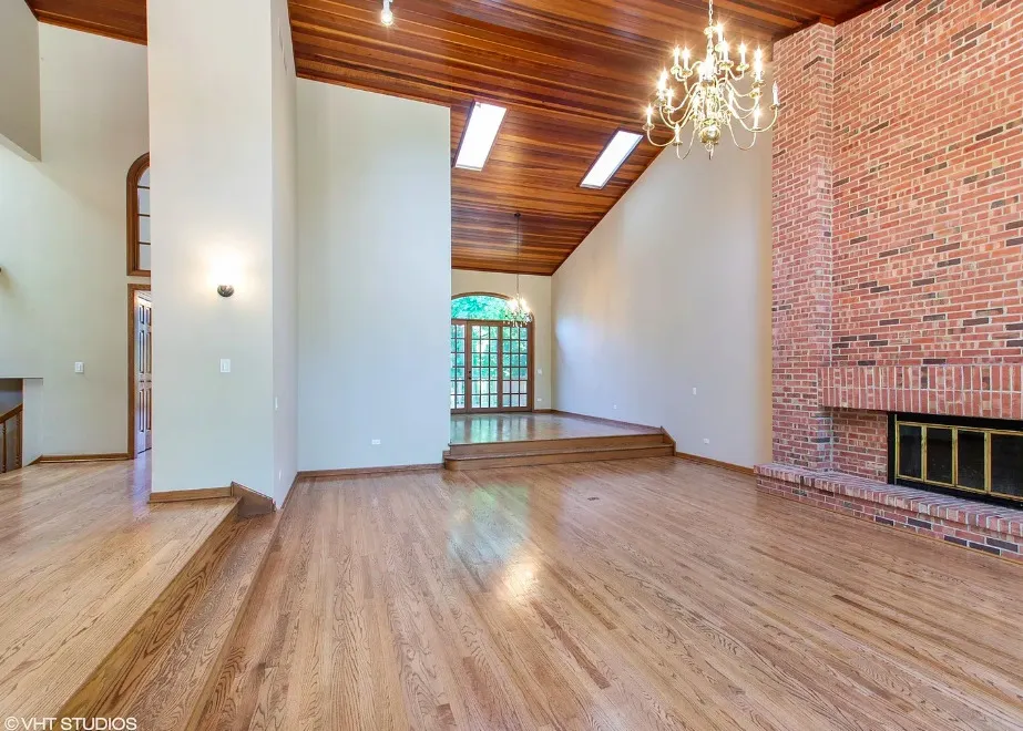 1551 Edgewood Road IL