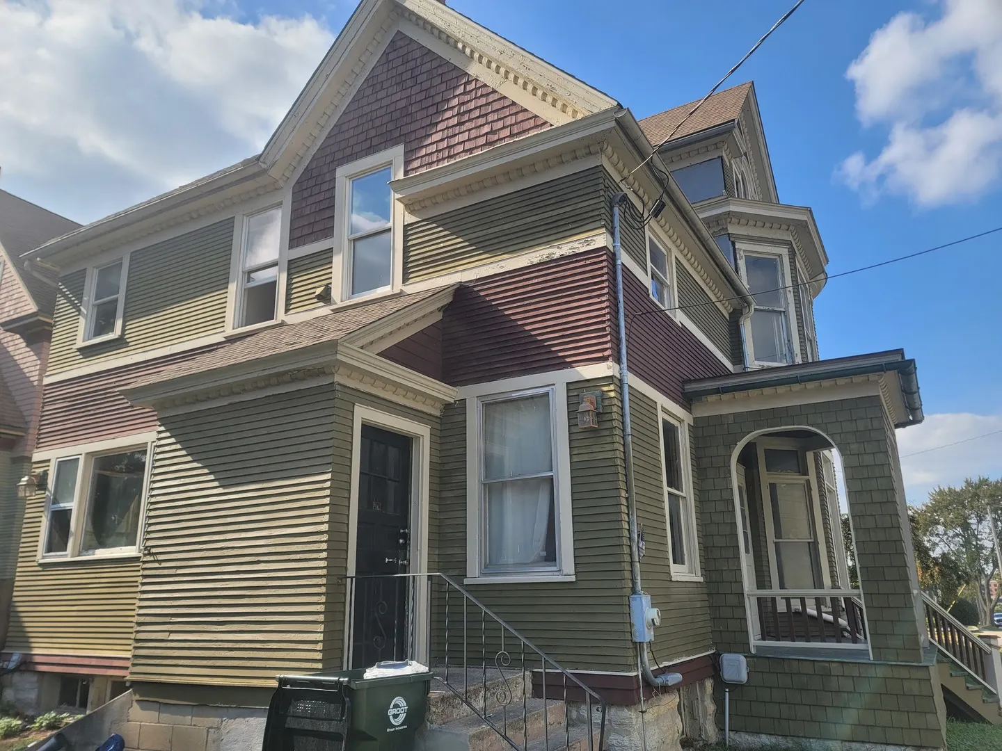 142 S Lincoln Avenue IL