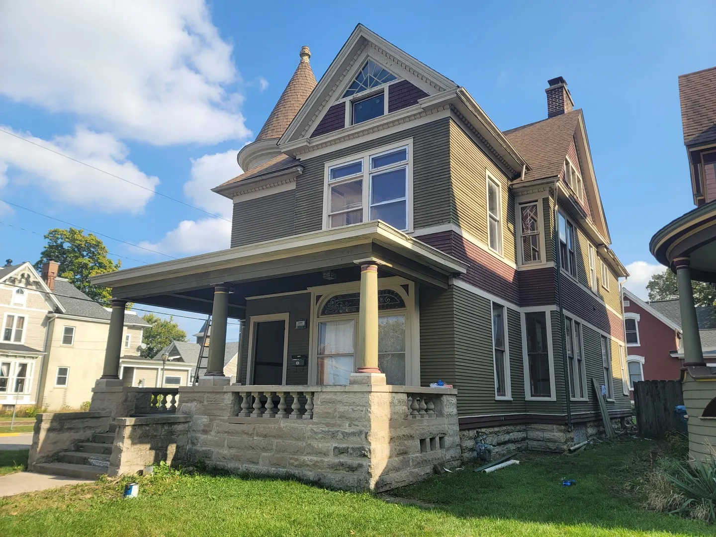 142 S Lincoln Avenue IL