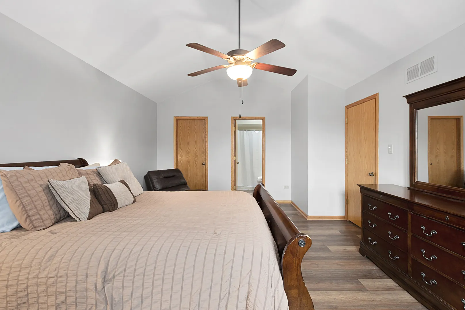 520 Hickory Lane IL