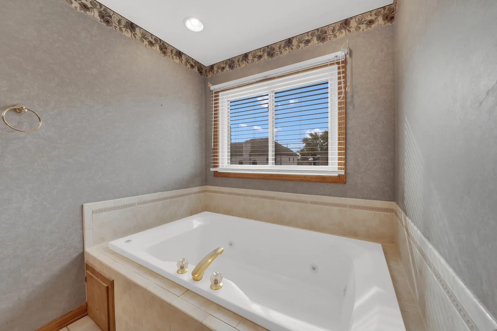 4823 W 106th Street IL