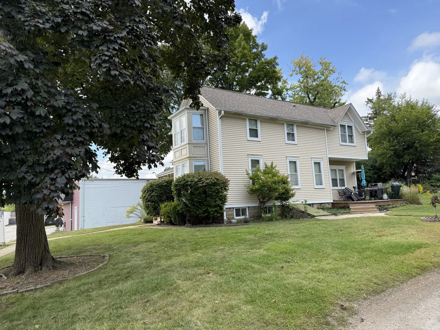 110 Appley Avenue IL