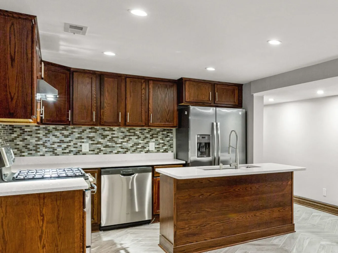 5859 N Magnolia Avenue G IL