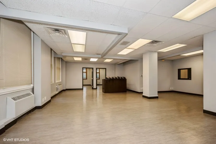 111 N Wabash Avenue 1212 IL