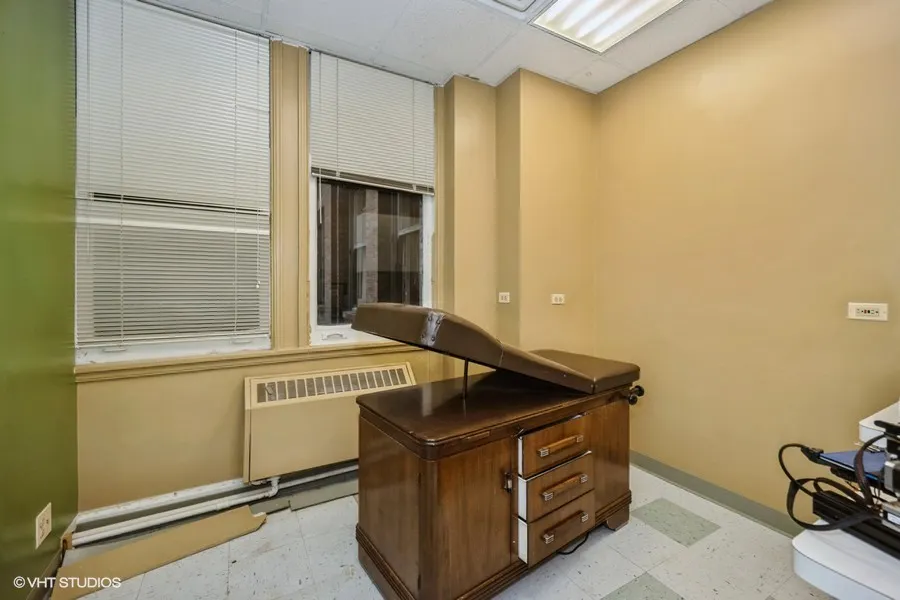 111 N Wabash Avenue 1212 IL