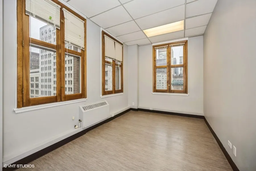 111 N Wabash Avenue 1212 IL