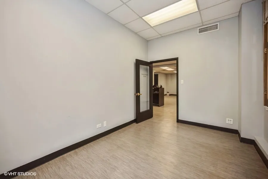 111 N Wabash Avenue 1212 IL