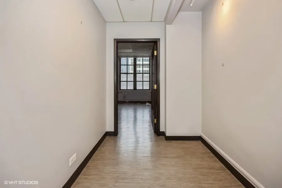 111 N Wabash Avenue 1212 IL