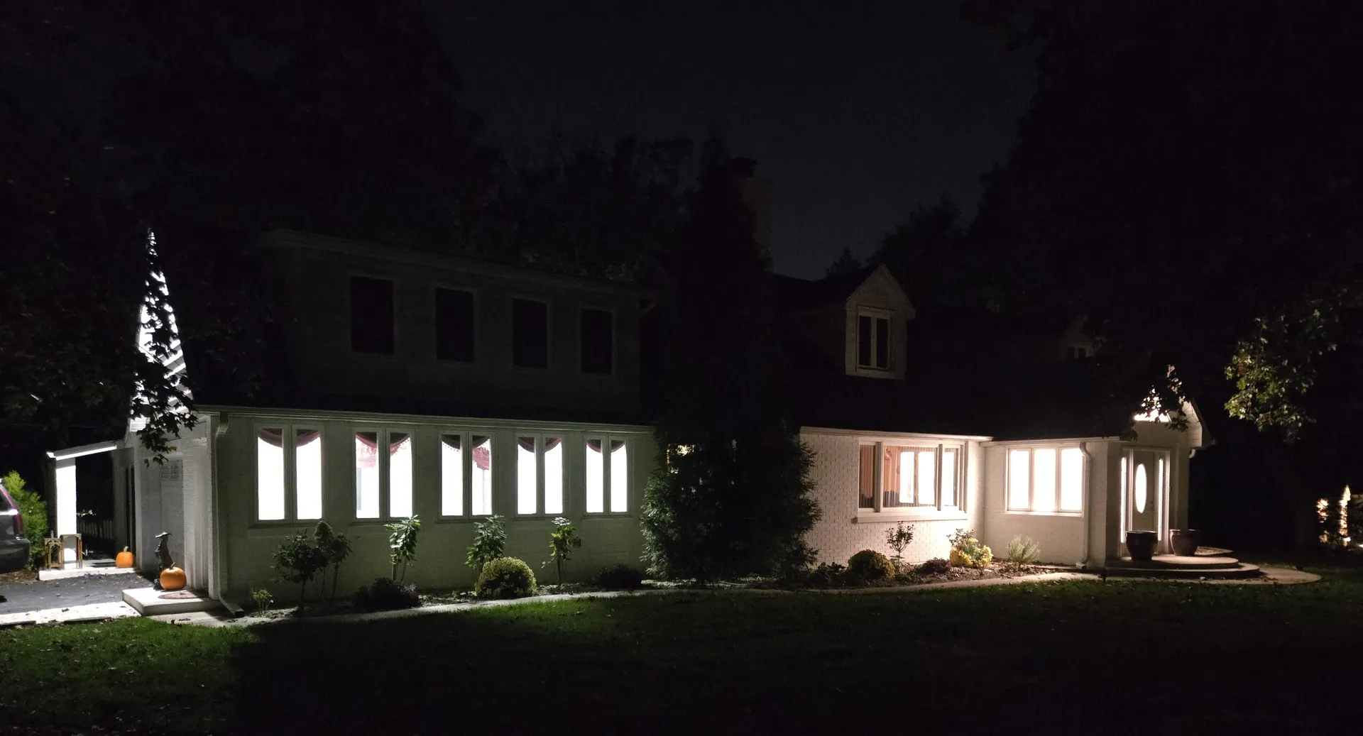 25W201 Summit Drive IL