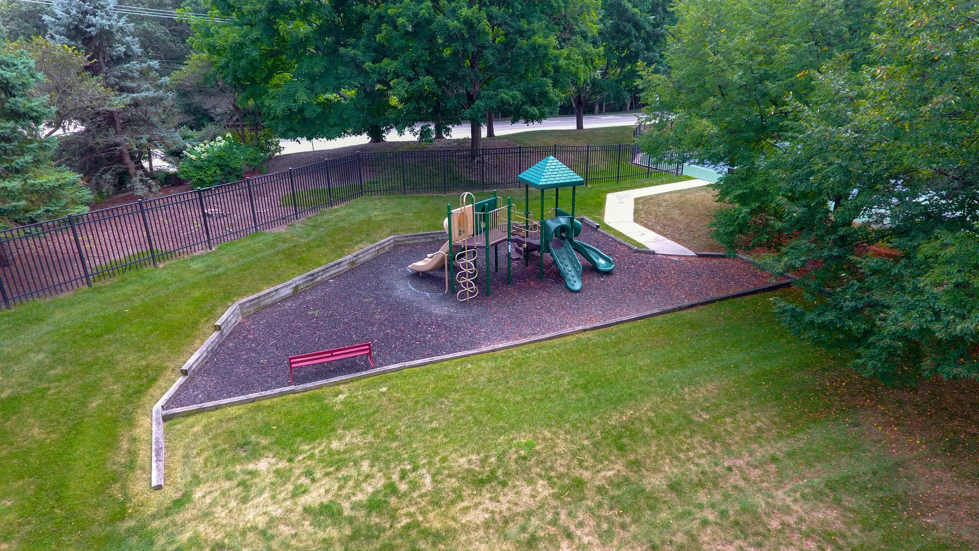404 N SHORELINE Road 298 IL