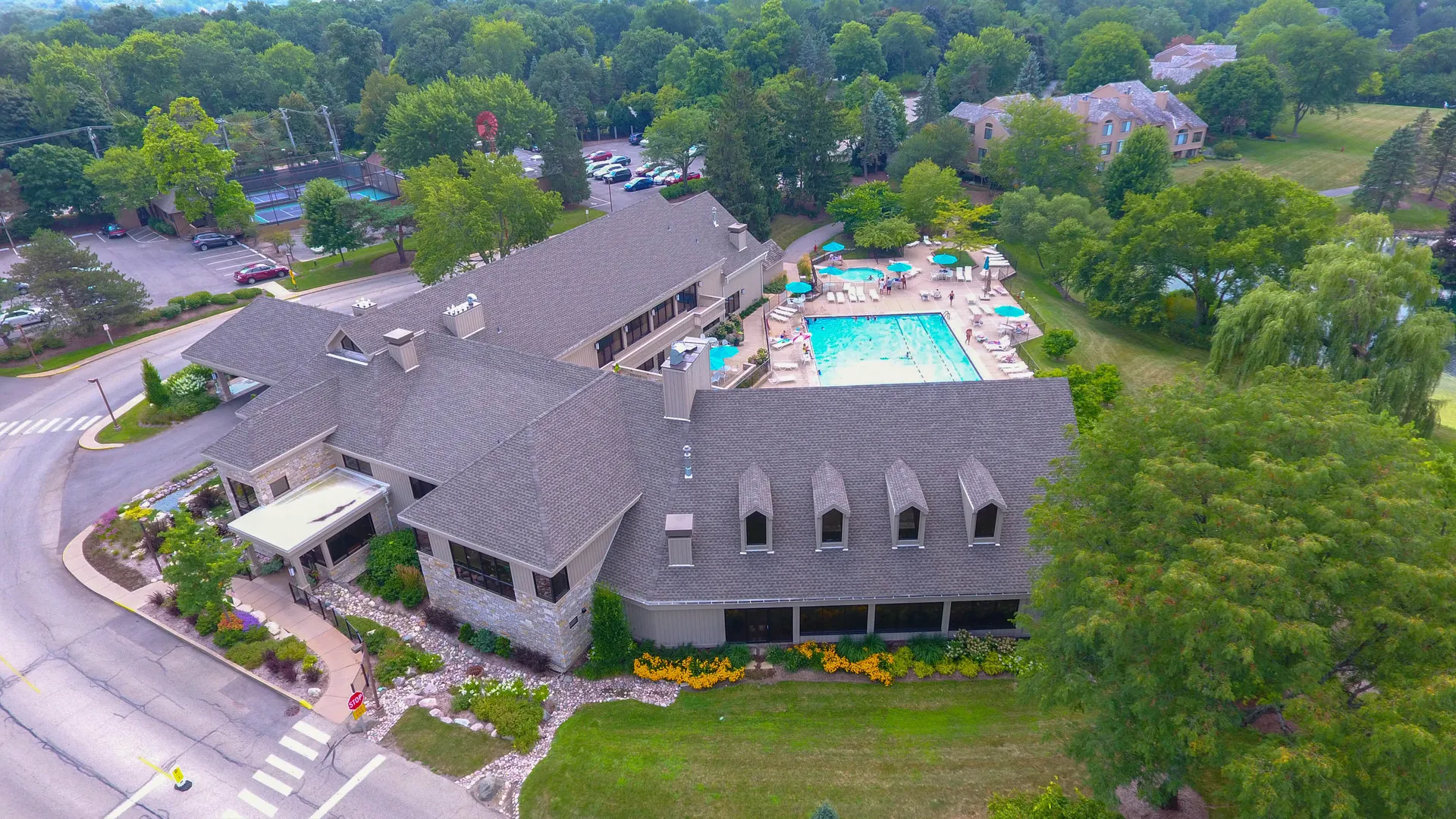 404 N SHORELINE Road 298 IL