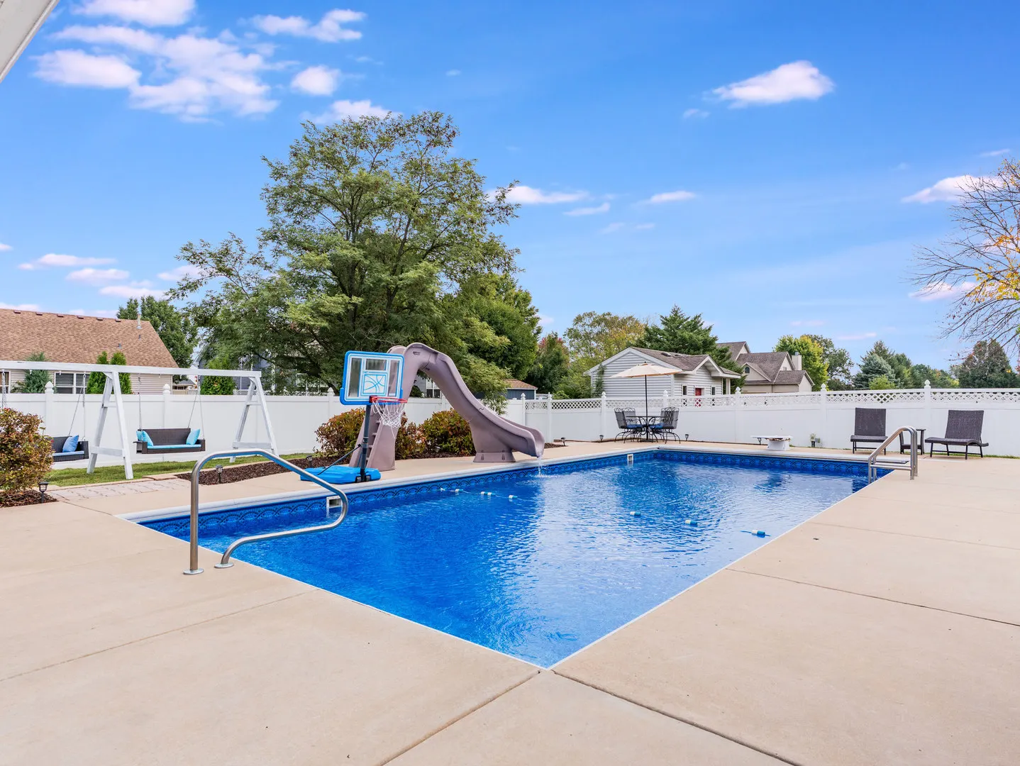 961 Canyon Trail Court IL
