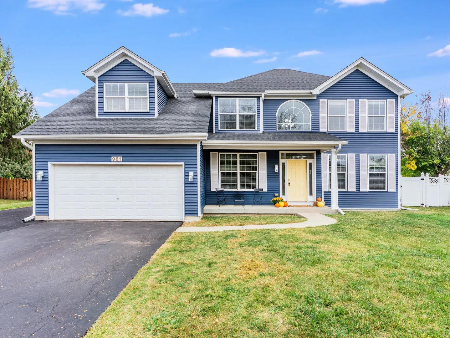 961 Canyon Trail Court IL