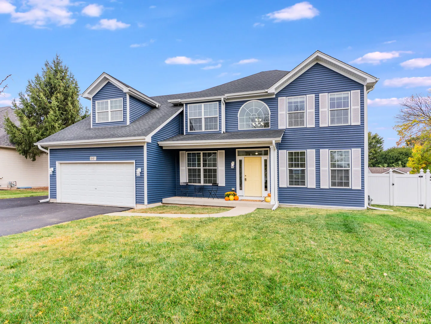 961 Canyon Trail Court IL