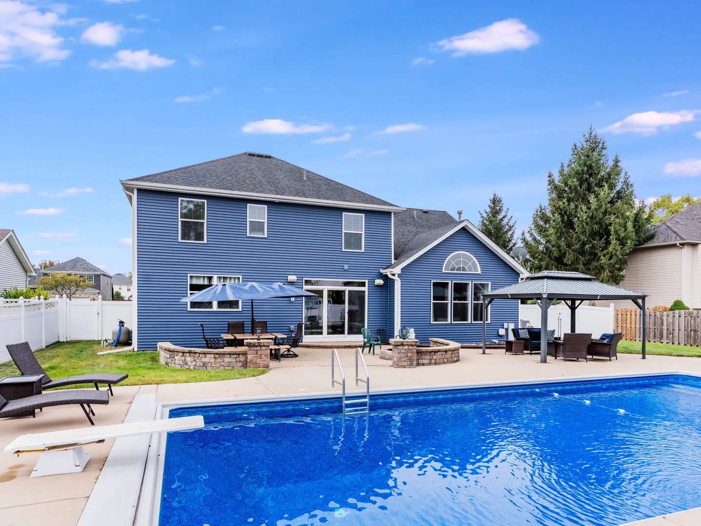 961 Canyon Trail Court IL
