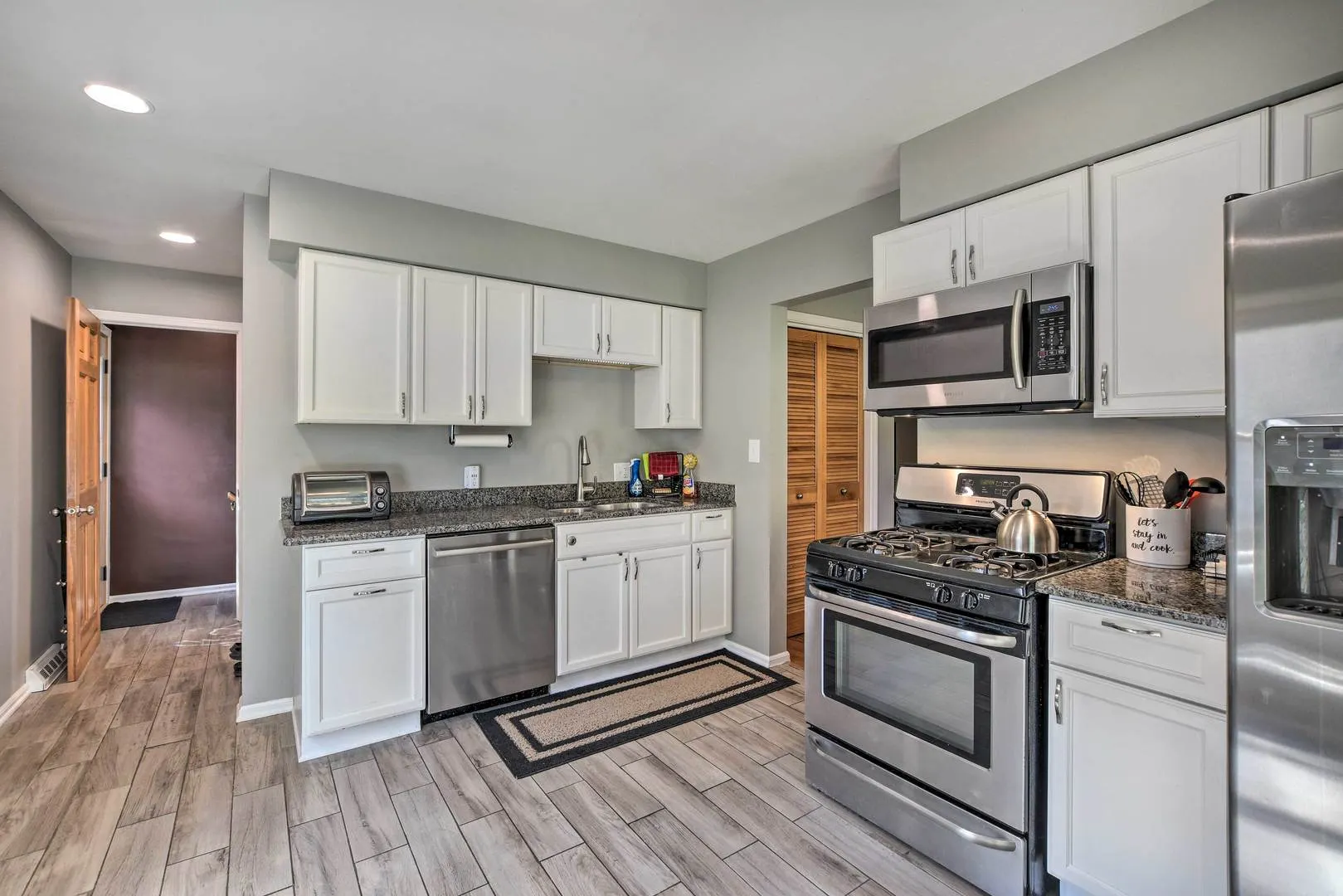 1218 S 7th Street IL