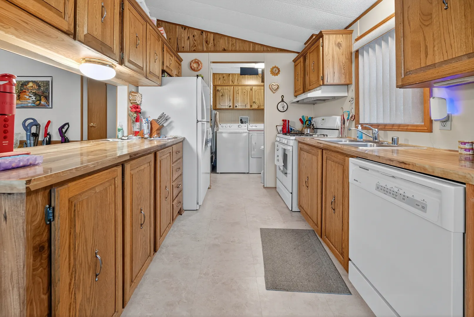602 Hillcrest Lane IL