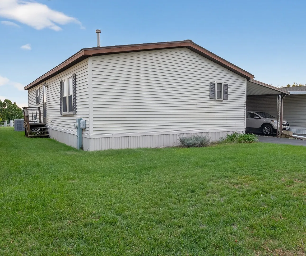 602 Hillcrest Lane IL