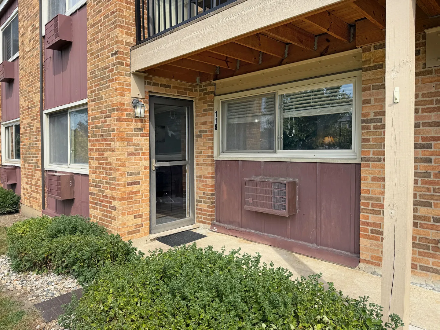 1313 S Rebecca Road 118 IL