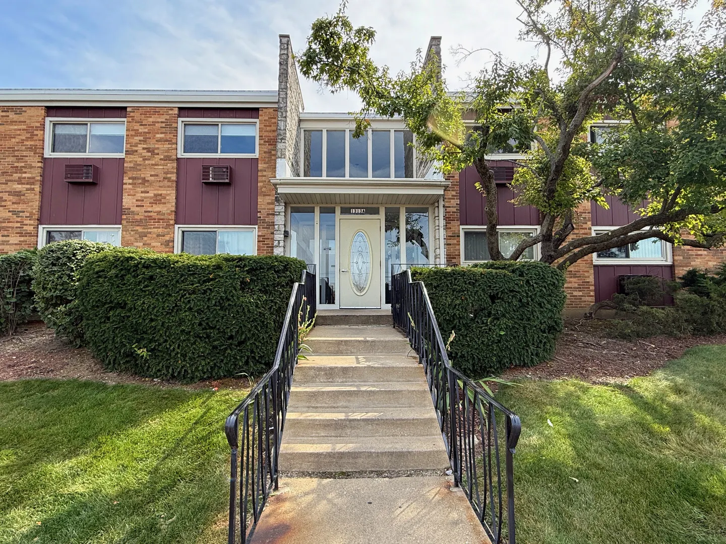 1313 S Rebecca Road 118 IL