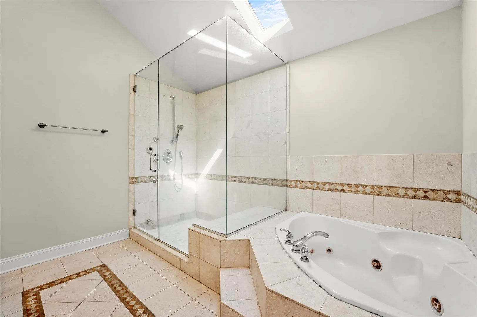 2415 W Palmer Street IL