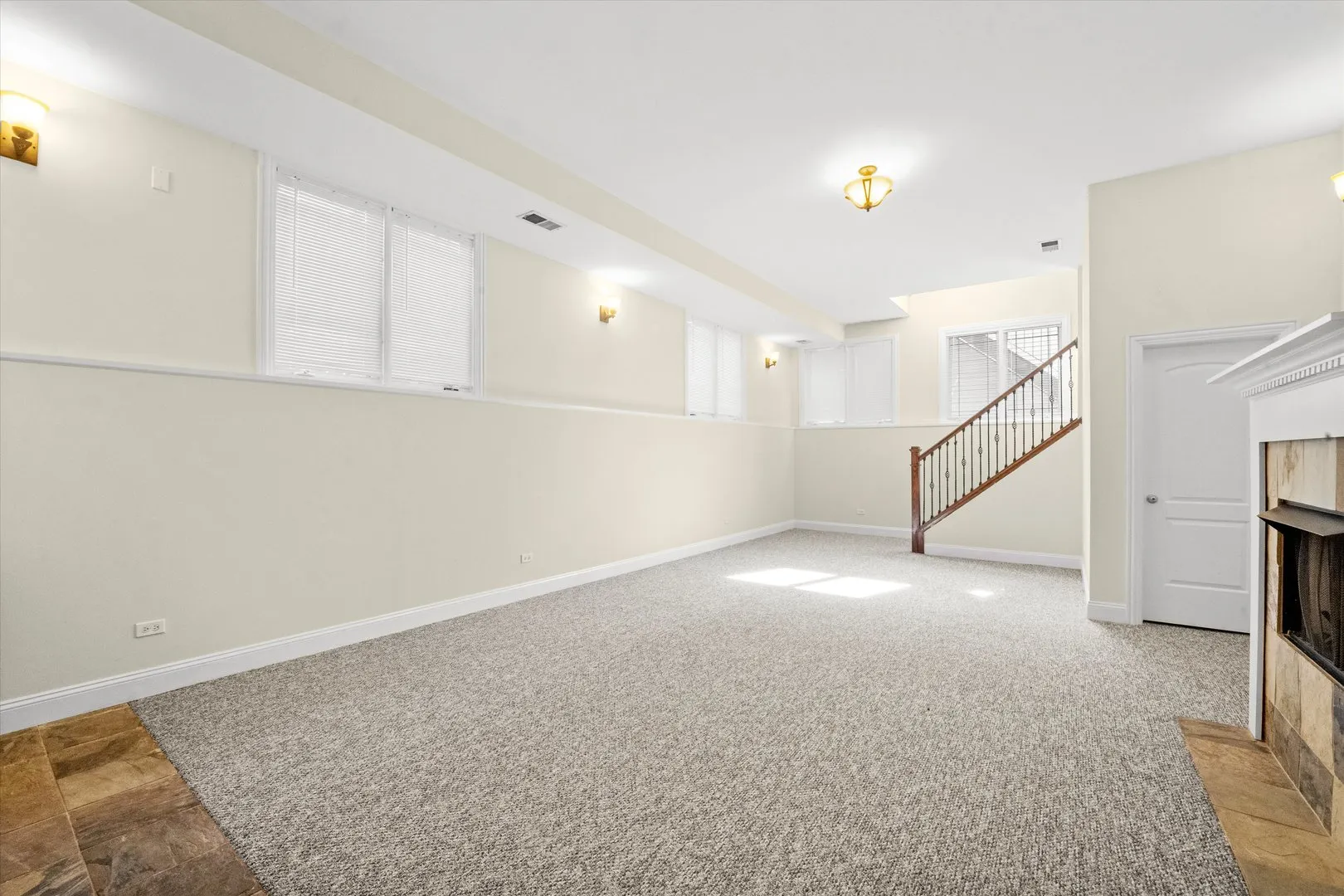 2415 W Palmer Street IL
