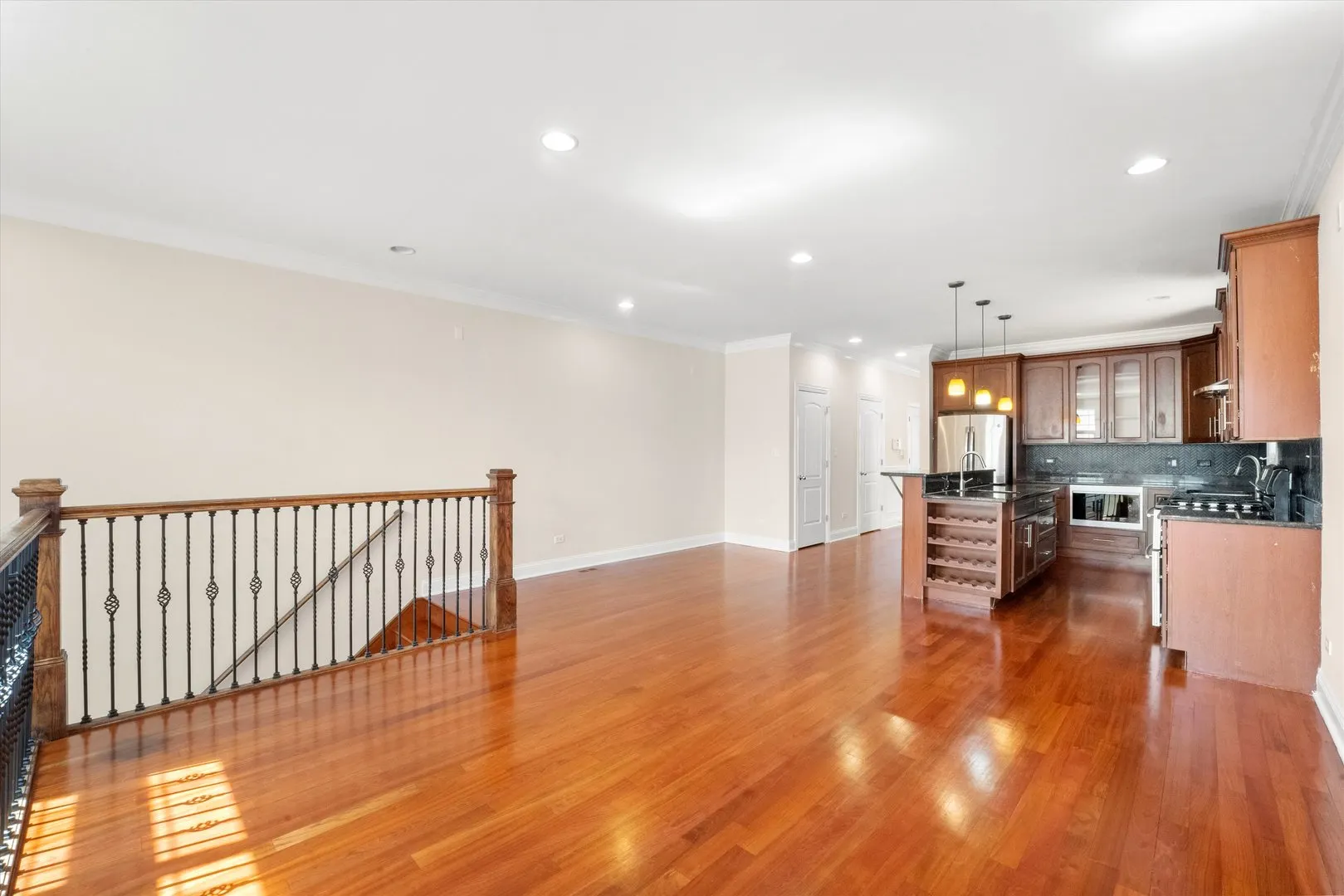 2415 W Palmer Street IL