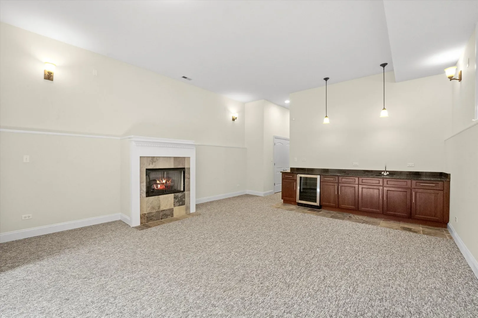 2415 W Palmer Street IL