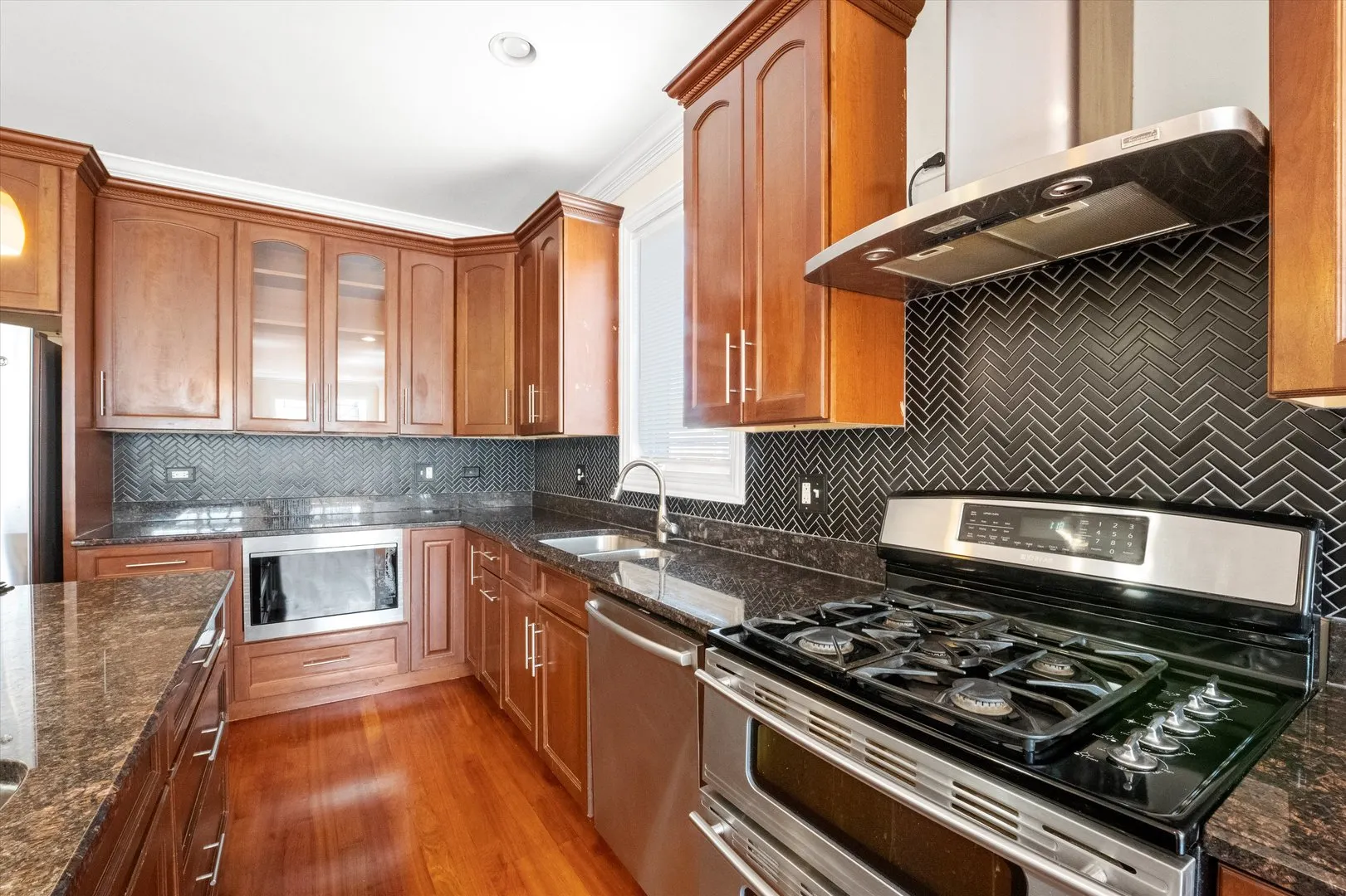 2415 W Palmer Street IL