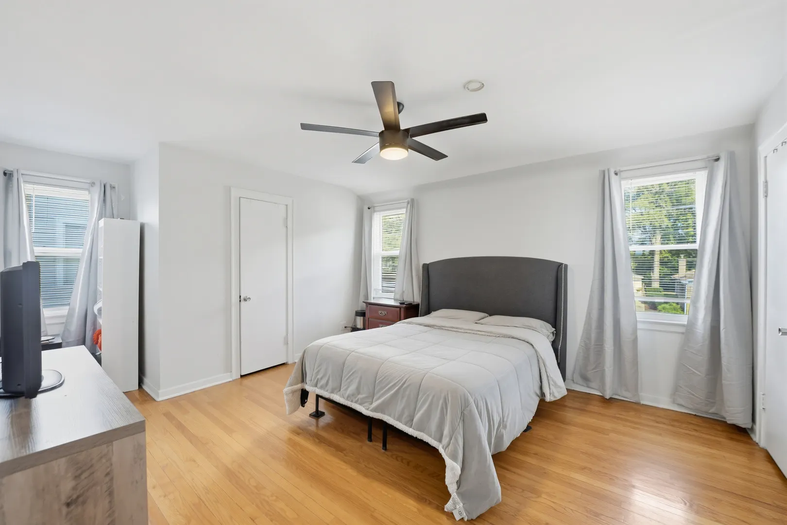 3043 W 96th Place IL