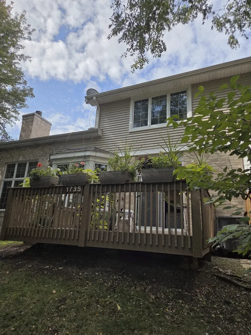 1735 Park Ridge Point IL